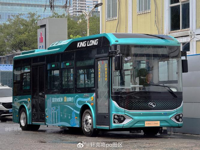 甚至可能就是今年5月份, 第395批道路機(jī)動(dòng)車公告上的同一臺(tái)